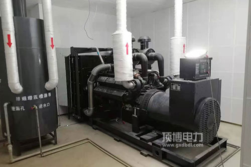 350KW上柴發電機組