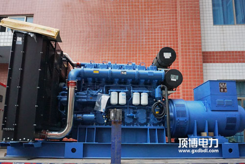工廠(chǎng)備用電源為什么選柴油發(fā)電機(jī)組而不是汽油發(fā)電機(jī)?