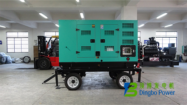 110KW玉柴防雨移動(dòng)拖車(chē)發(fā)電機(jī)組1